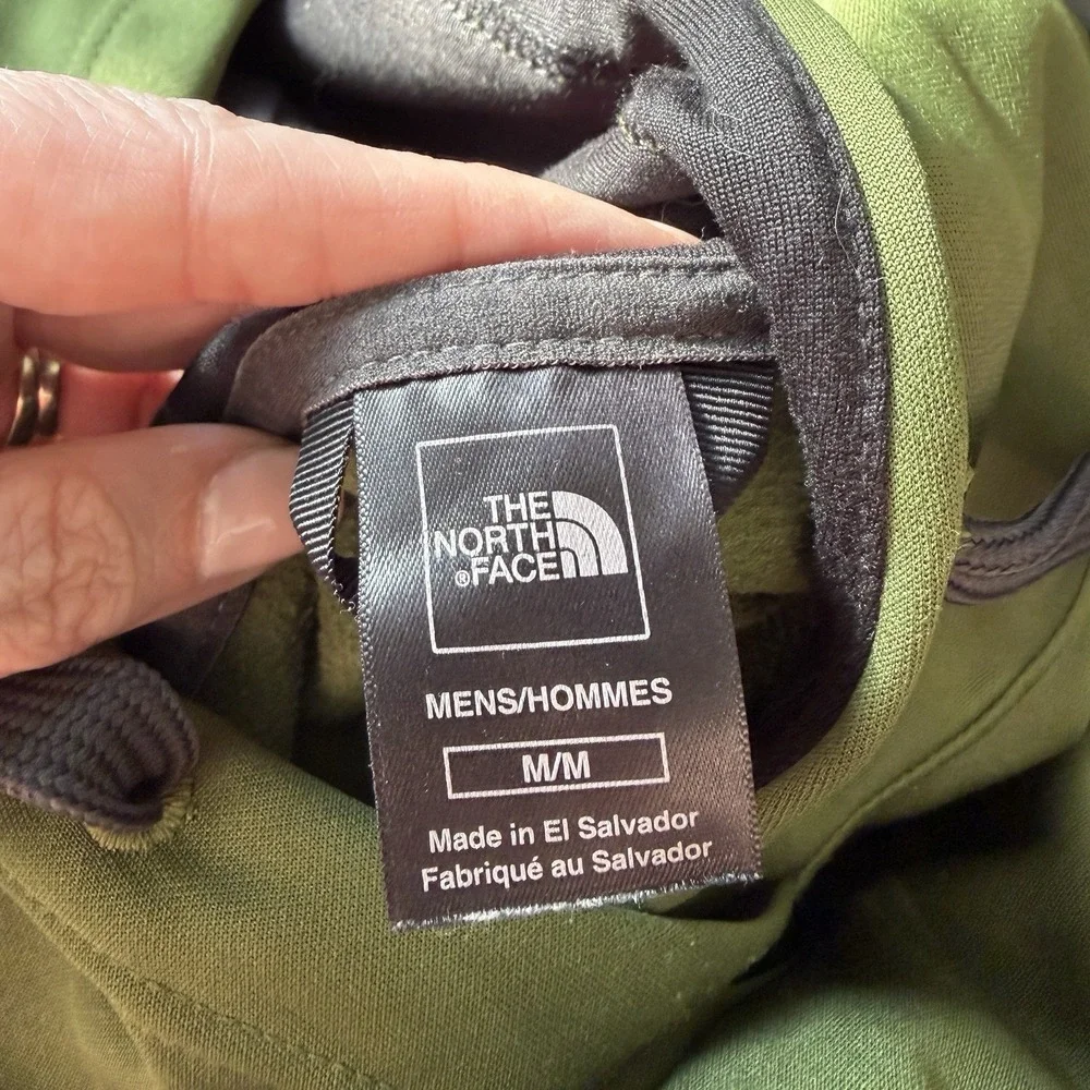The North Face Men's Green Nylon Pullover‎ Hoodie Size M